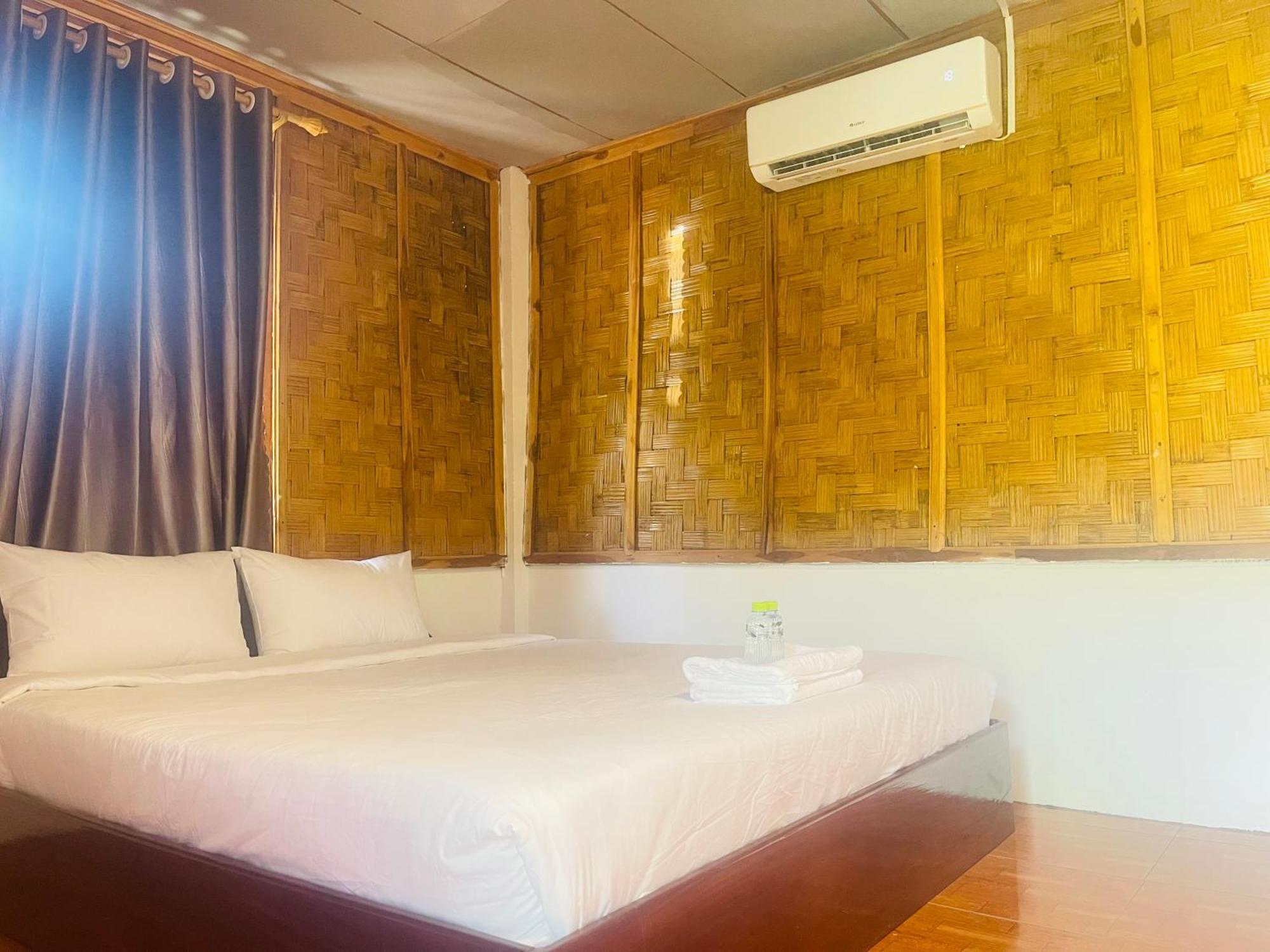 Nong Khiaw Ing Ing Mountain View Bed & Breakfast Bagian luar foto