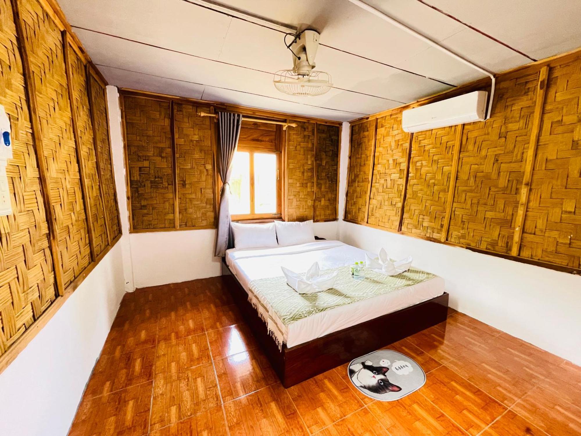 Nong Khiaw Ing Ing Mountain View Bed & Breakfast Bagian luar foto