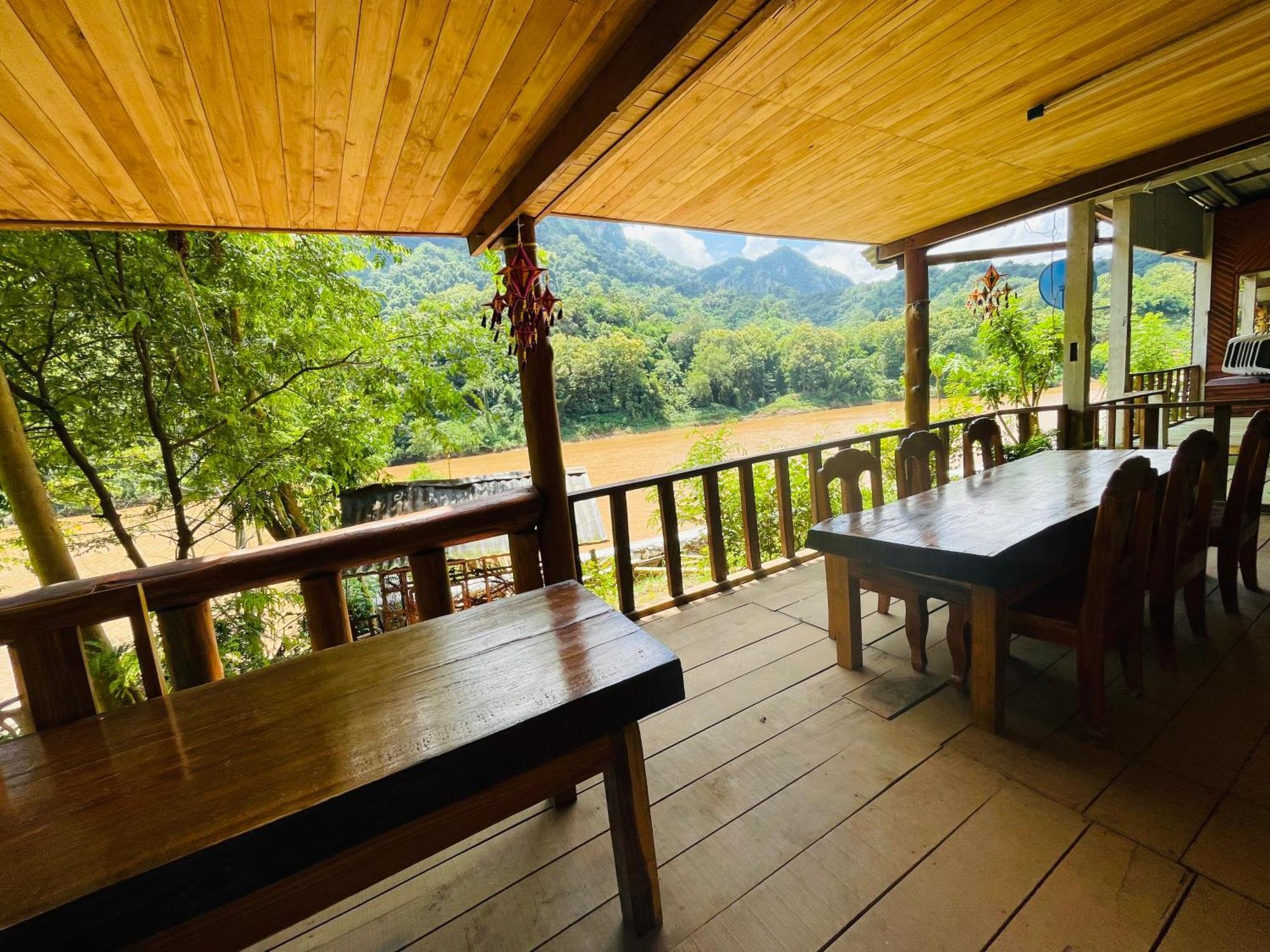 Nong Khiaw Ing Ing Mountain View Bed & Breakfast Bagian luar foto