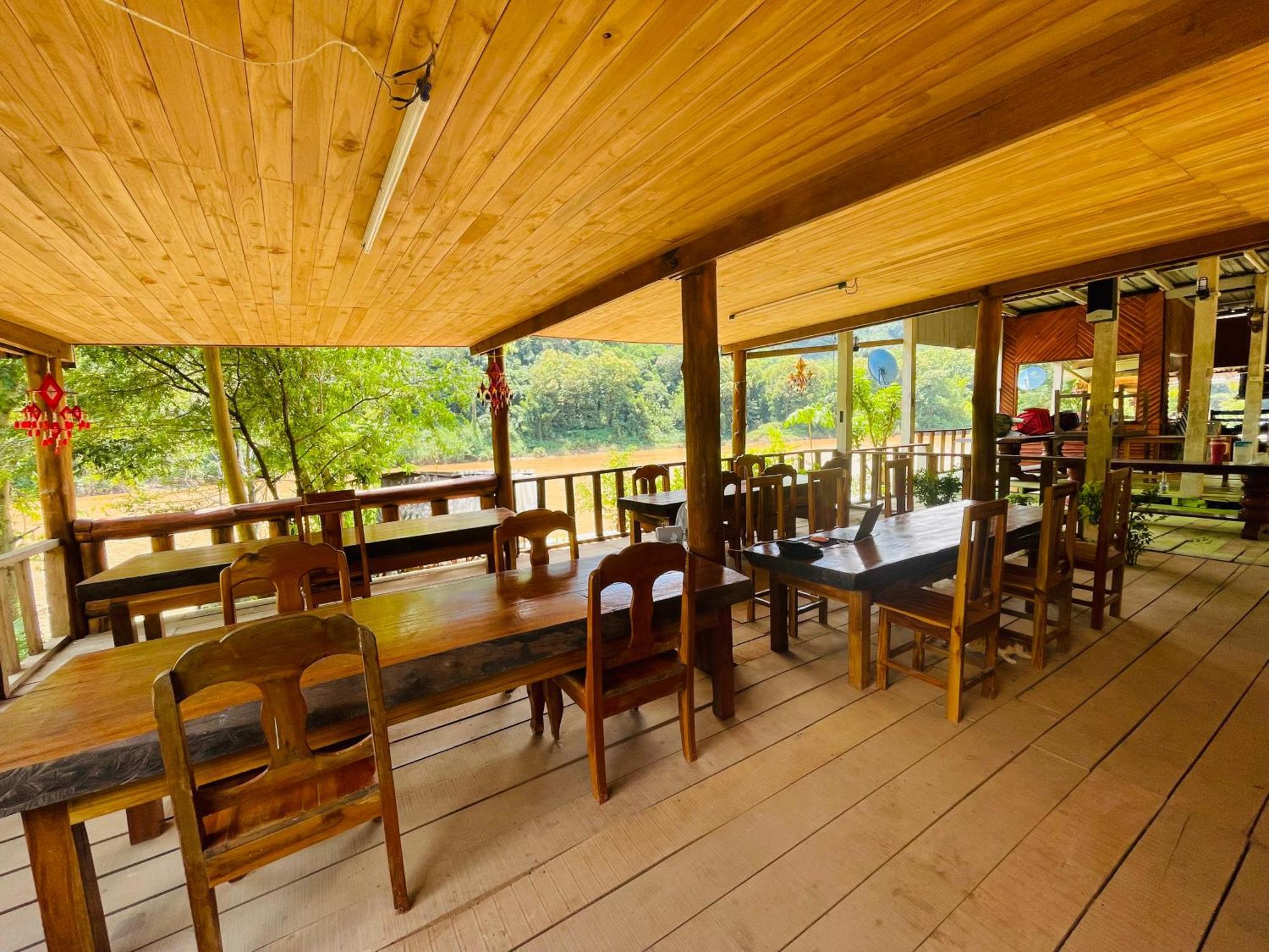 Nong Khiaw Ing Ing Mountain View Bed & Breakfast Bagian luar foto
