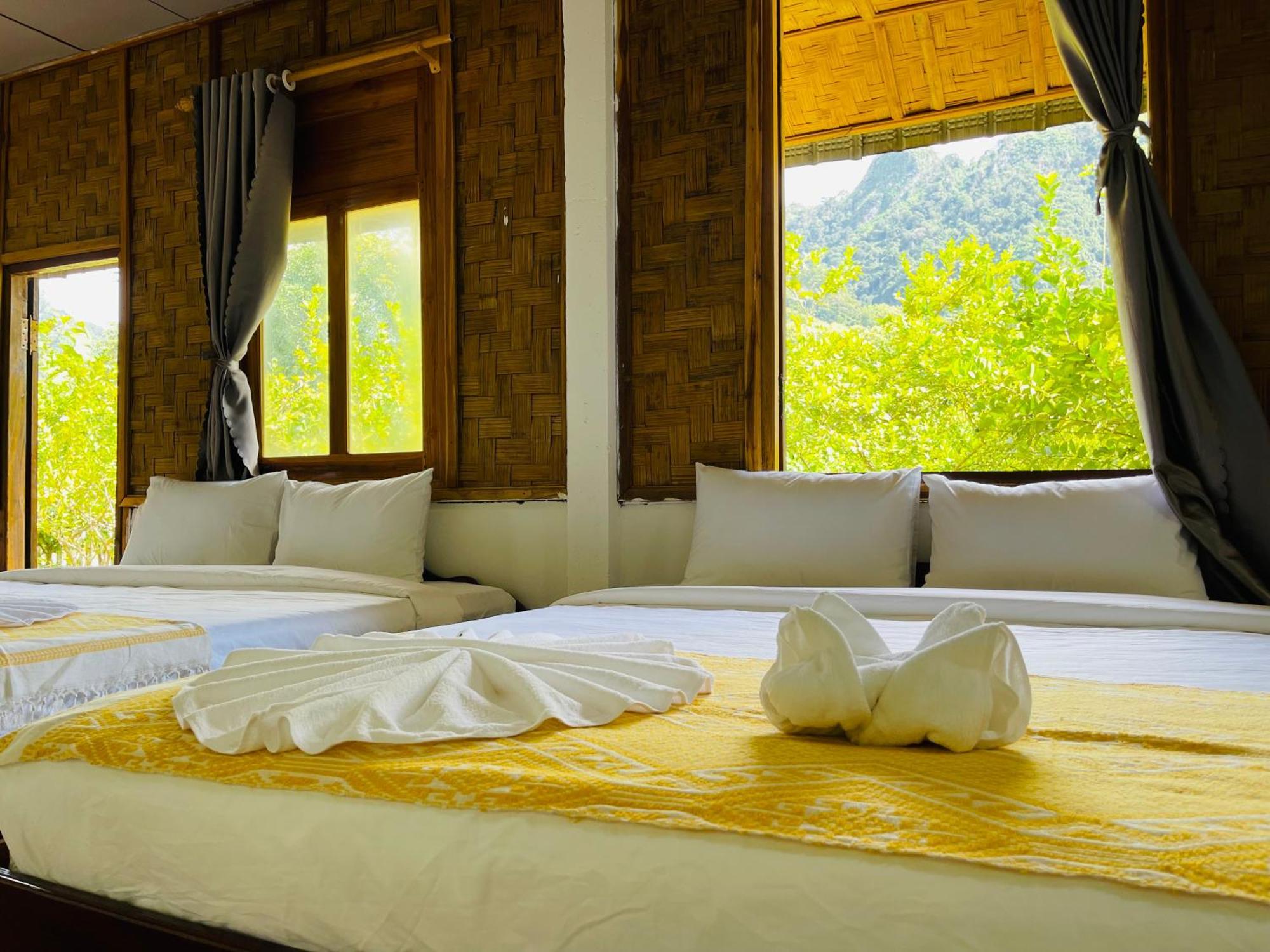 Nong Khiaw Ing Ing Mountain View Bed & Breakfast Bagian luar foto